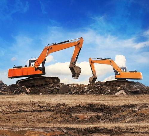 国产挖机发展史图片视频,从模仿到引领的蜕变之路