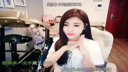 国产熟女精视频,魅力四溢，情感交织的视觉盛宴